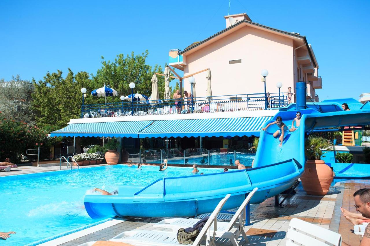 Hotel Minerva Gatteo a Mare Extérieur photo